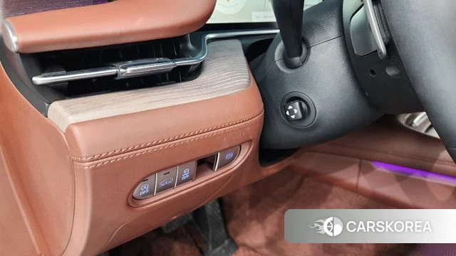 Genesis G90 (RS4) id 4592384 из Кореи 19