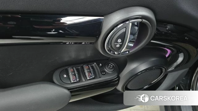 Mini Cooper id 4201682 из Кореи 19