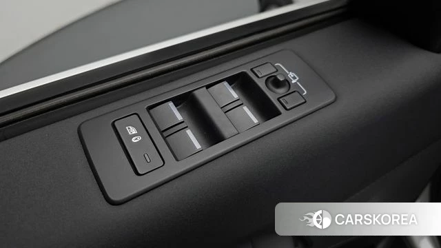 Land Rover Discovery 5 id 4773981 из Кореи 19