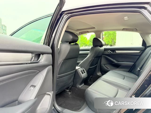 Honda Accord id 4273083 из Китая 19