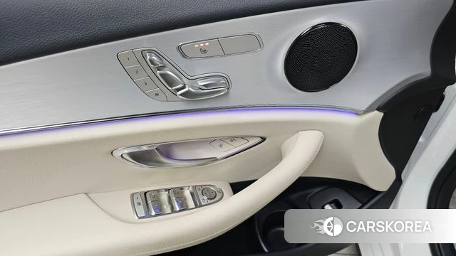 Mercedes-Benz E-Class W213 id 4195878 из Кореи 19