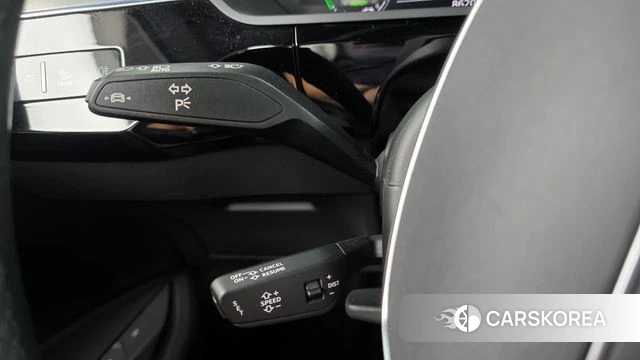 Audi e-Tron id 4593261 из Кореи 19