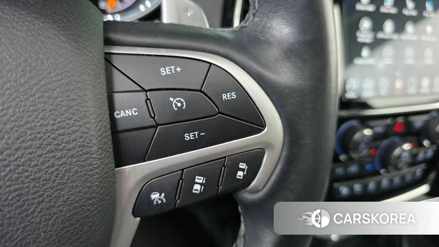 Jeep Grand Cherokee id 4586892 из Кореи 19