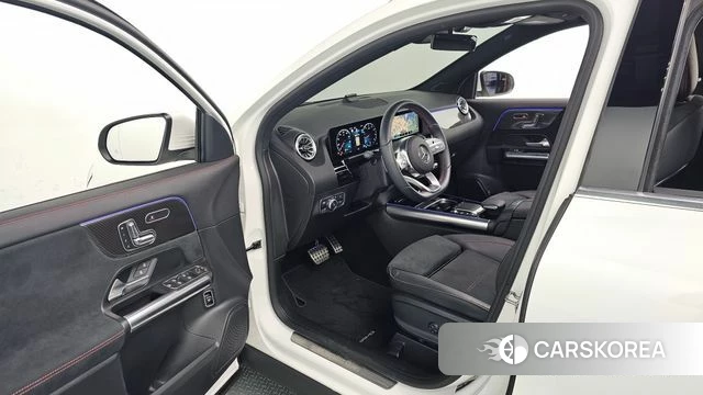 Mercedes-Benz GLA - Class H247 id 4725925 из Кореи 19