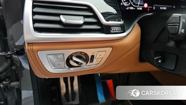 BMW 7 Series (G11) id 4580899 из Кореи 19