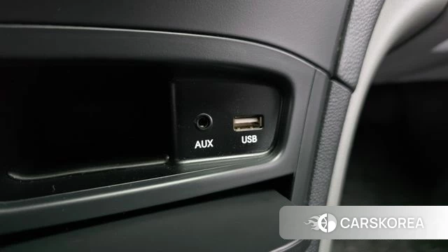 Hyundai The New Grand Starex id 4677943 из Кореи 19