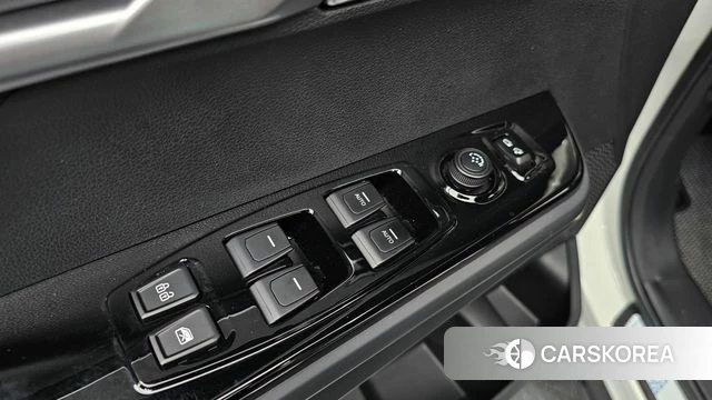 Ssangyong The New Torres id 4516391 из Кореи 19