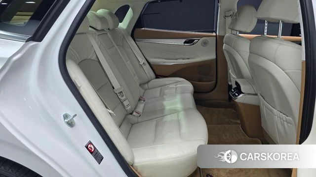 Hyundai The New Grandeur IG Hybrid id 4671411 из Кореи 19