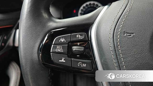 BMW 5 Series (G30) id 4776060 из Кореи 19