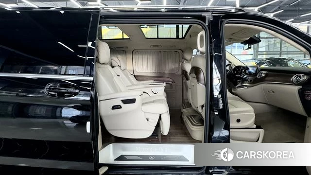 Mercedes-Benz V-class id 4256386 из Китая 19
