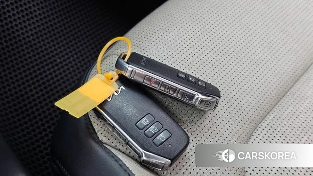 Kia Di Ol Nu Niro id 4580238 из Кореи 19