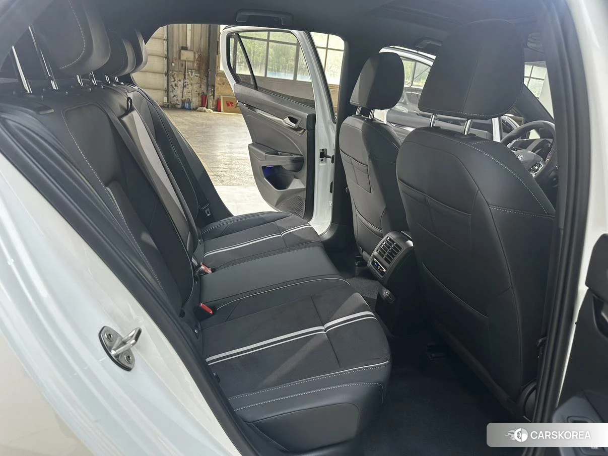 Volkswagen Golf id 4512695 из Китая 19
