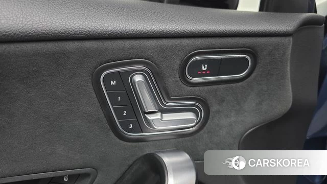 Mercedes-Benz A-Class W177 id 4696562 из Кореи 19