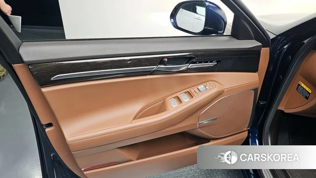 Genesis G90 id 4304818 из Кореи 19