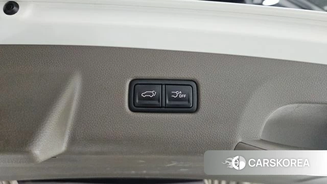 Kia Carnival 4th generation id 4445686 из Кореи 19