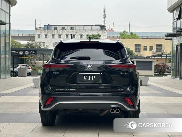 Toyota Crown Lufang id 4221010 из Китая 19