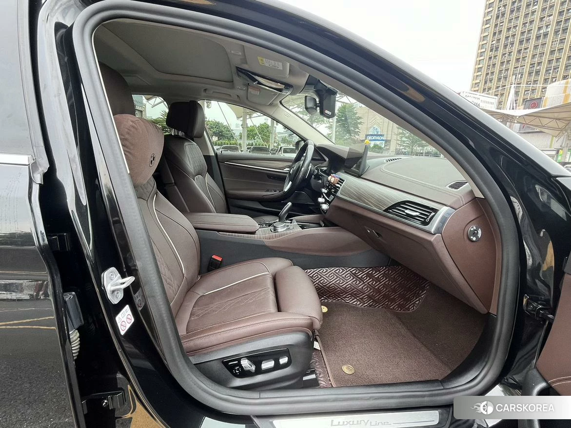 BMW 5 series id 4504882 из Китая 19