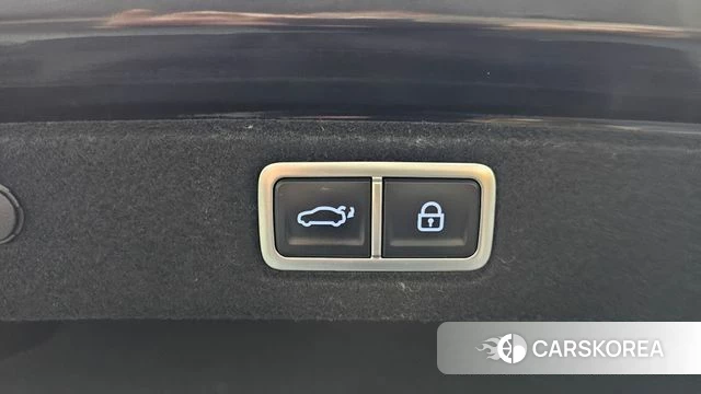 Hyundai Grandeur (GN7) id 4725703 из Кореи 19