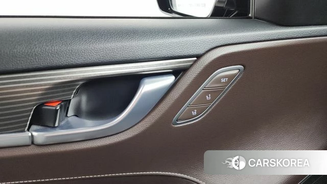 Hyundai Grandeur IG id 4448195 из Кореи 19