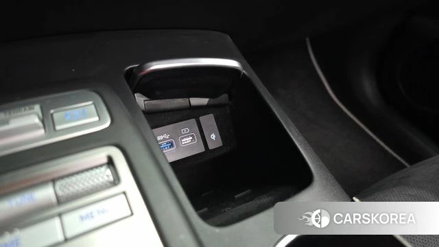 Genesis GV70 id 4753900 из Кореи 19