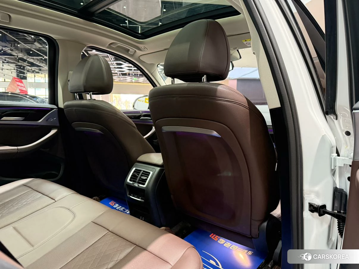 BMW X3 id 4498825 из Китая 19