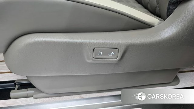 Kia The New Carnival 4th Generation id 4630399 из Кореи 19