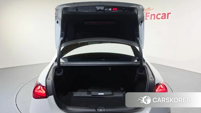 Mercedes-Benz E-Class W214 id 4756941 из Кореи 19