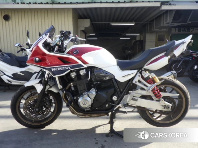 Honda CB1300SF BOLDOR id 3950096 из Японии 18