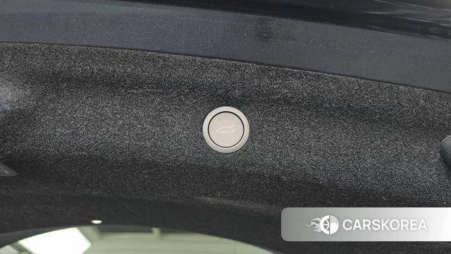 Tesla Model Y id 4639863 из Кореи 19