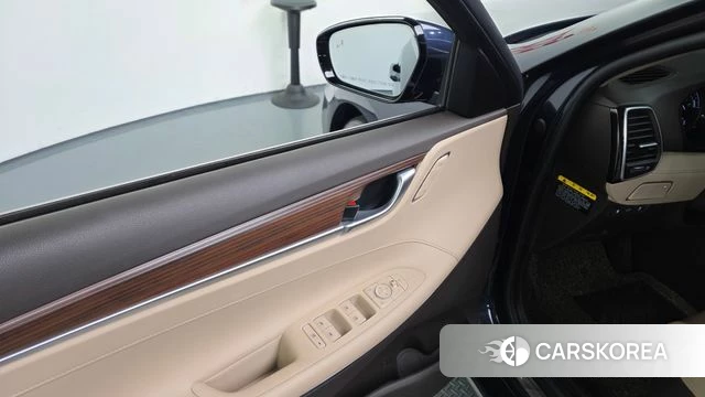 Hyundai Grandeur IG Hybrid id 4351224 из Кореи 19