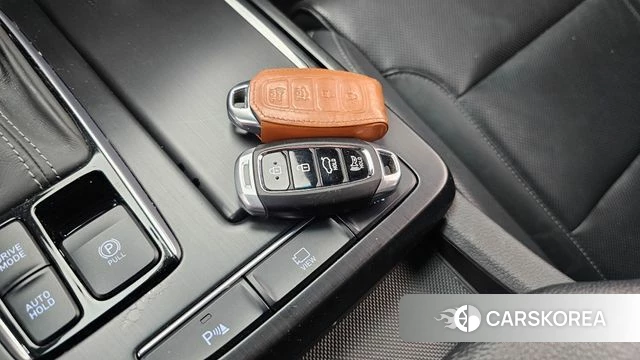 Hyundai Grandeur IG id 4430367 из Кореи 19