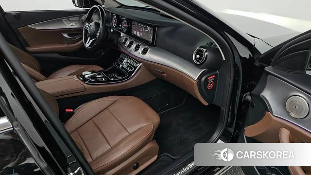 Mercedes-Benz E-Class W213 id 4895115 из Кореи 19