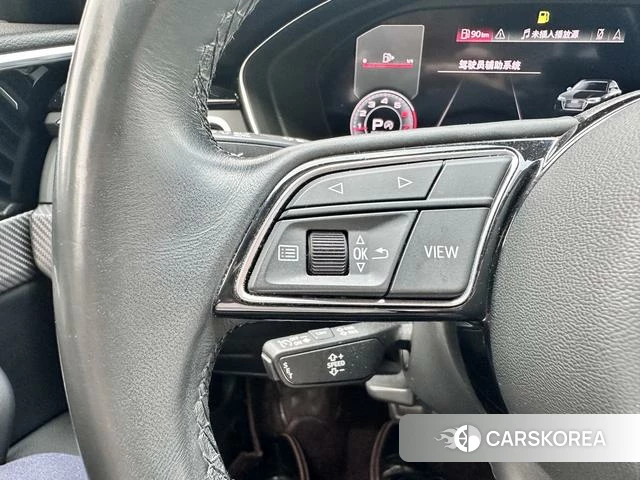 Audi A4L id 4221736 из Китая 19