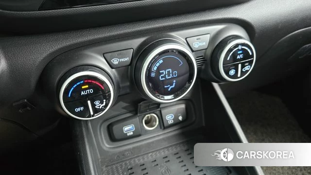 Hyundai Venue id 4904656 из Кореи 19