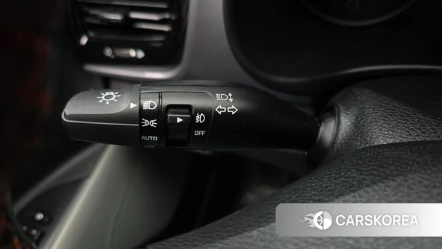 Kia Stonic id 4918763 из Кореи 19