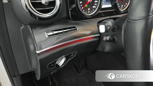 Mercedes-Benz E-Class W213 id 4727939 из Кореи 19