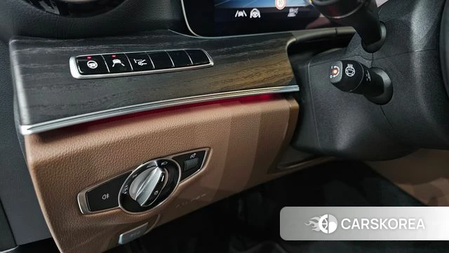 Mercedes-Benz E-Class W213 id 4535778 из Кореи 19