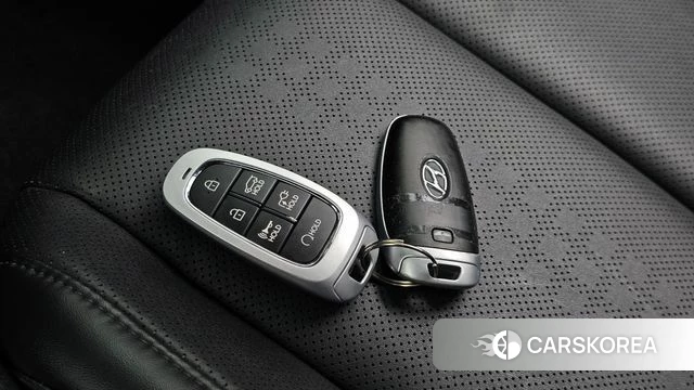 Hyundai Ionic 5 id 4481666 из Кореи 19
