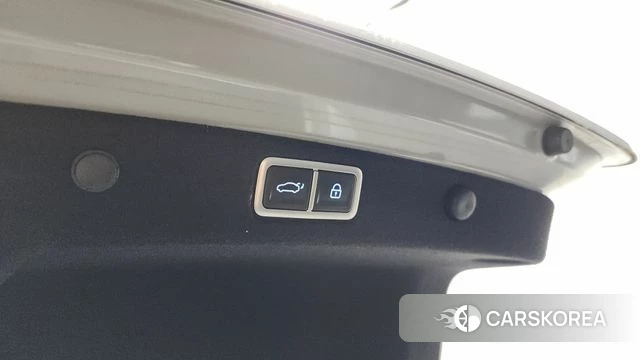 Hyundai Grandeur (GN7) id 4433050 из Кореи 19