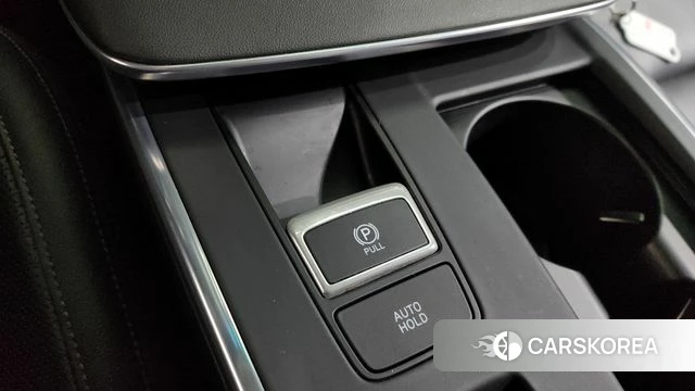 Hyundai The New Grandeur IG Hybrid id 4282421 из Кореи 19
