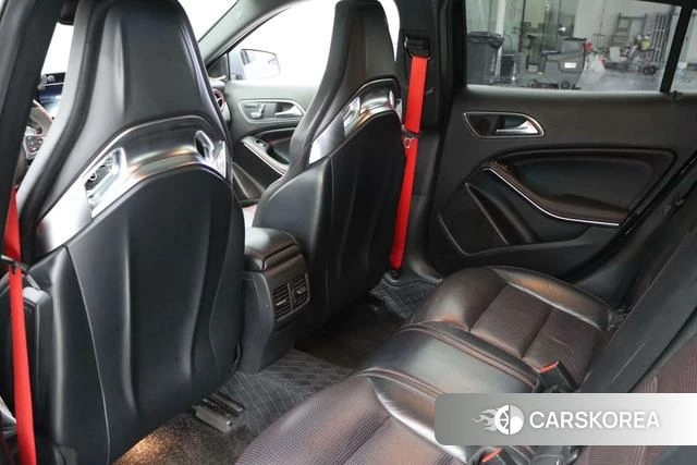 Mercedes-Benz GLA AMG id 4219645 из Китая 19