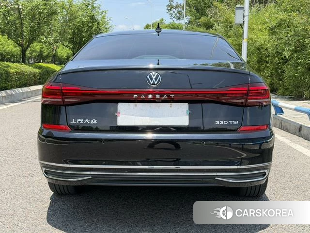 Volkswagen Passat id 4276472 из Китая 19