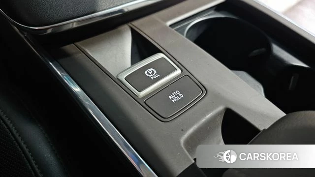 Hyundai The New Grandeur IG id 4732339 из Кореи 19