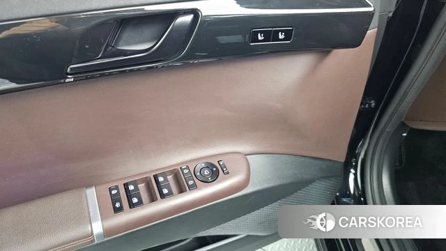 Hyundai Grandeur (GN7) id 4585197 из Кореи 19