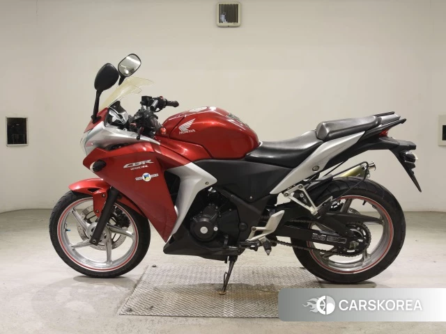 Honda CBR250R id 3946913 из Японии 19