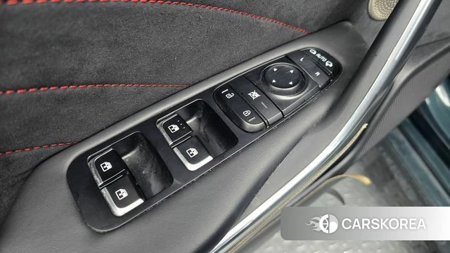 Kia Stinger Meister id 4793579 из Кореи 19