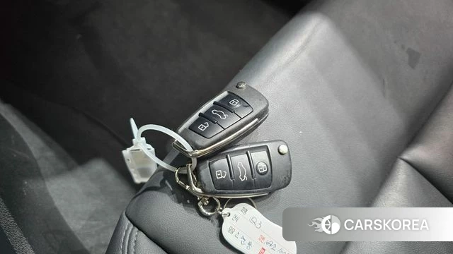 Audi Q3 (F3) id 4350661 из Кореи 19