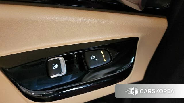 Kia Carnival 4th generation id 4442945 из Кореи 19