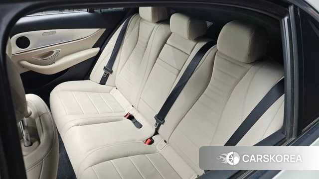 Mercedes-Benz E-Class W213 id 4501983 из Кореи 19