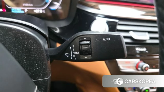 BMW 5 Series (G30) id 4470717 из Кореи 19
